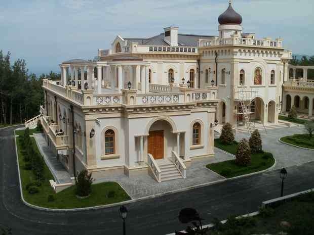 Дворец-патриарха