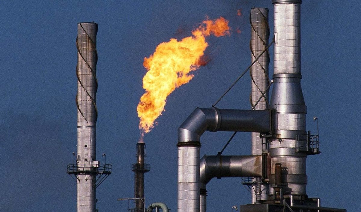 Европе удалось сбить цены на газ